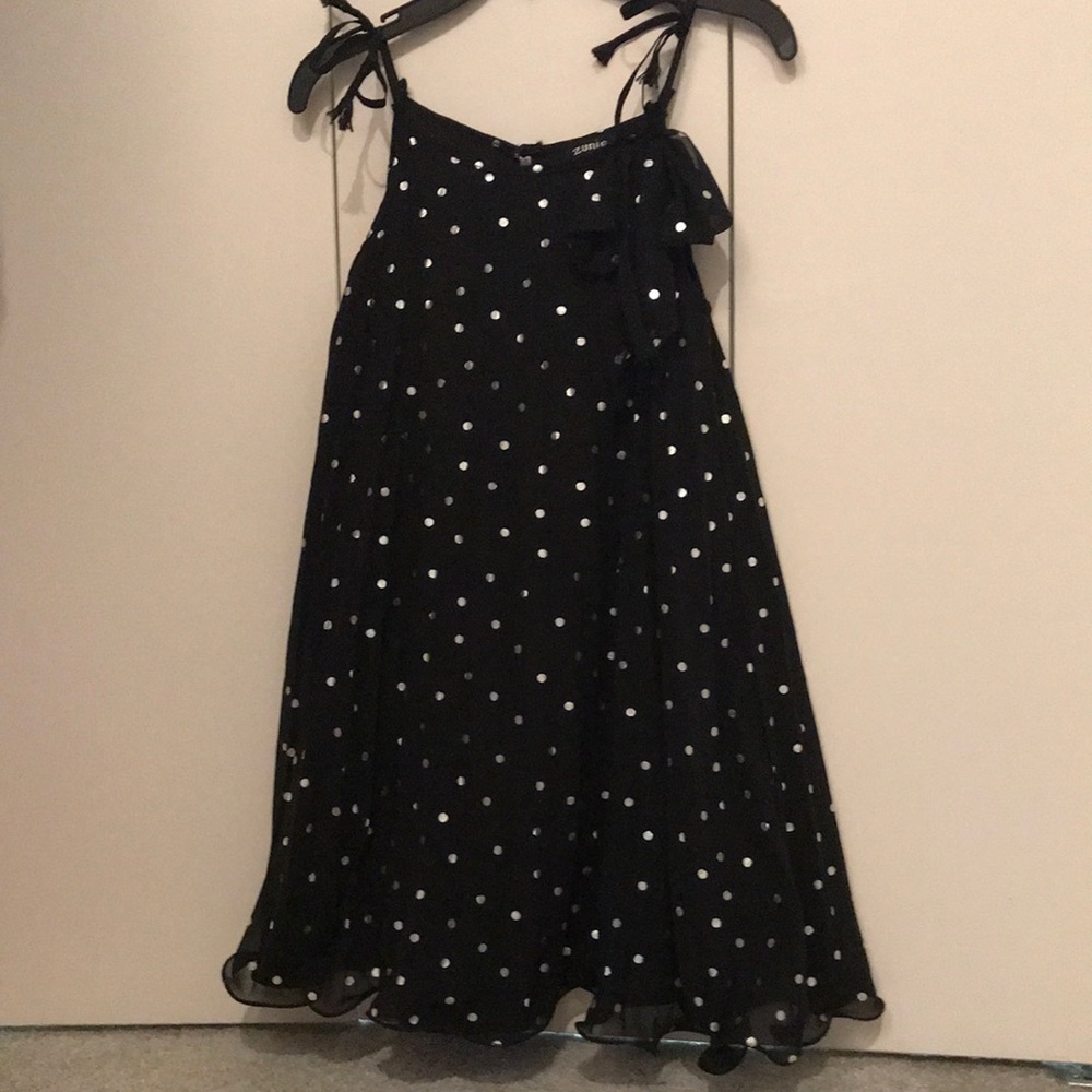 black dress with spaghetti straps for girls